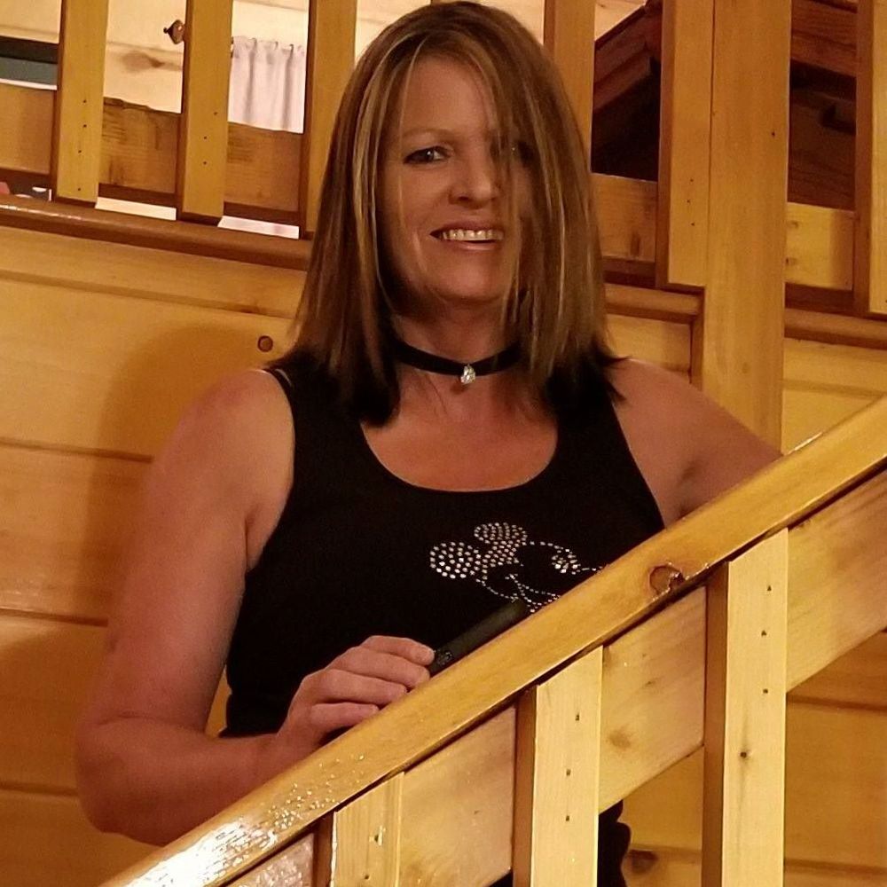 Meet your Posher, Sandy