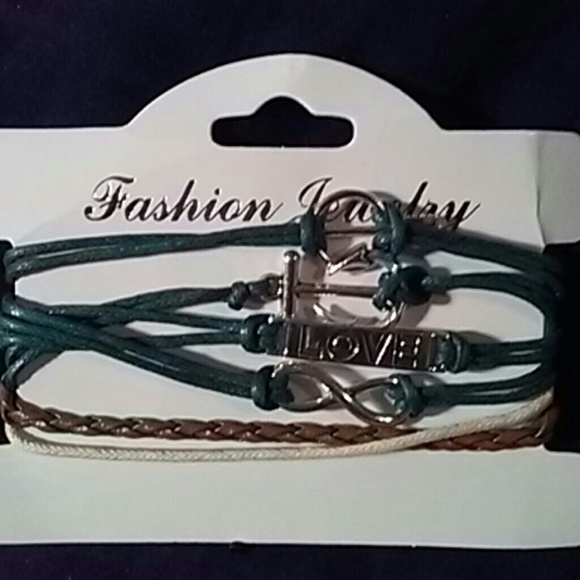 Peace love and Eternity bracelet - Picture 1 of 2