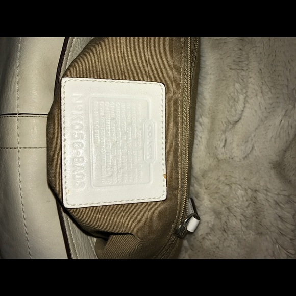Authentic Coach Purse - Picture 4 of 4