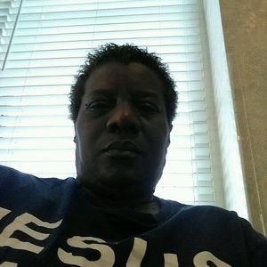 Meet your Posher, Adail