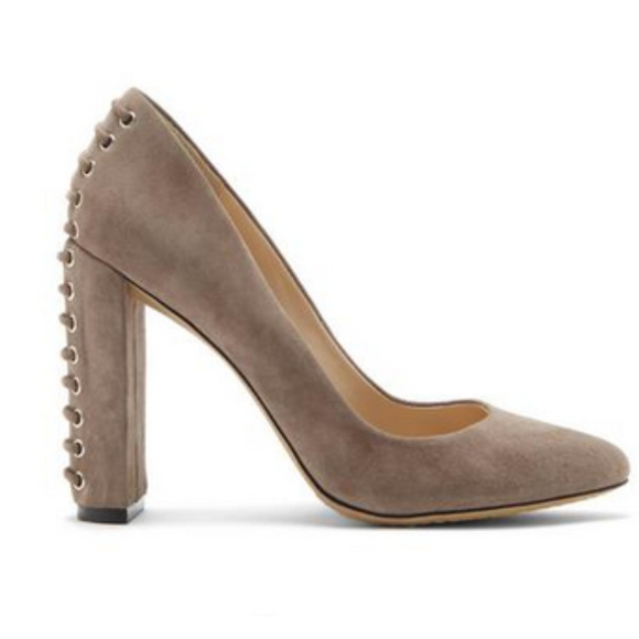 Dallan with the Incredible Lacing Heel - Picture 3 of 6