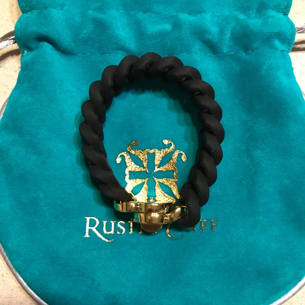 Brand new Rustic cuff girls madi