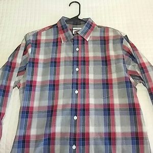 Old Navy Slim Fit Medium - New