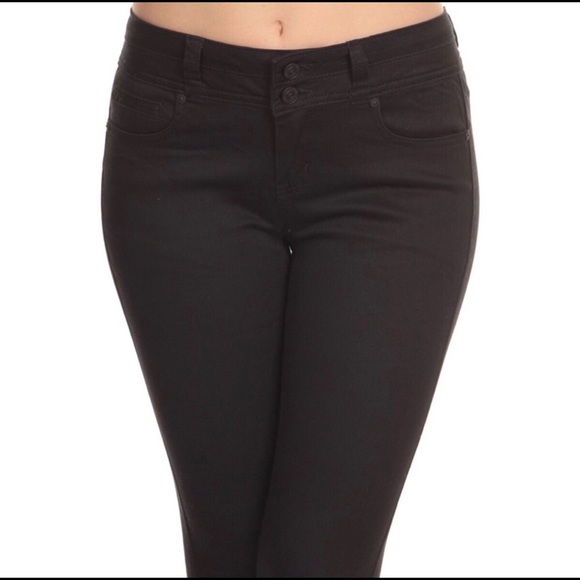 Black Skinny Jeans - Juniors - Picture 5 of 7