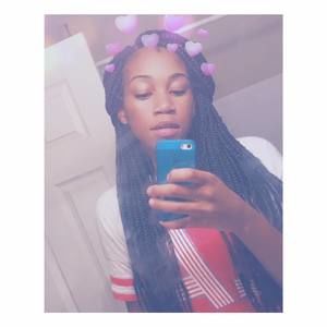 Meet your Posher, Brianna