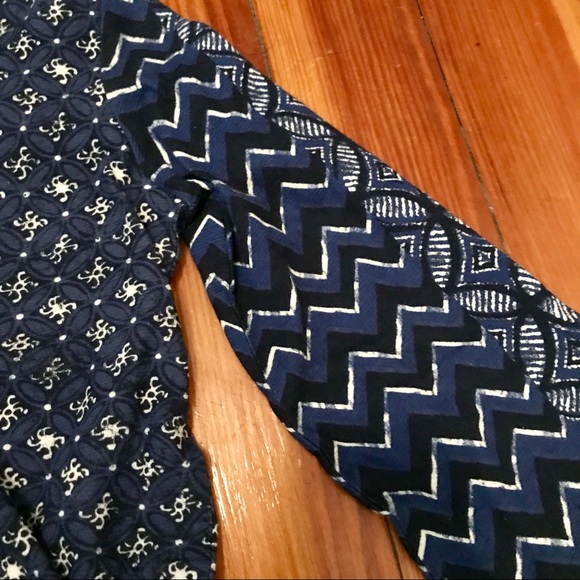 Lucky Brand NWT top - Picture 5 of 6