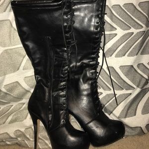 Previously Enjoyed Platform Boots NO BOX