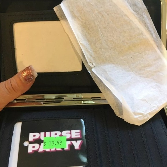 Guns and camouflage pocketbook and wallet - Picture 4 of 4