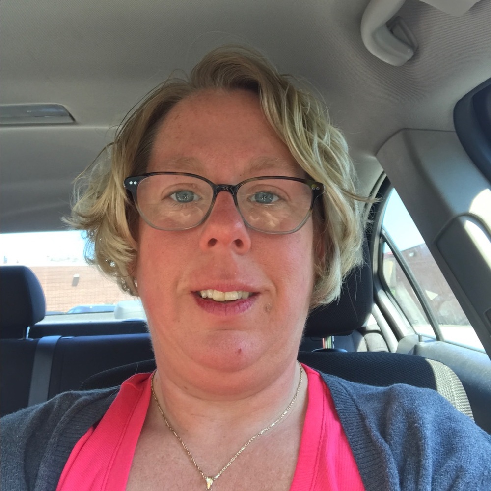 Meet your Posher, Melissa