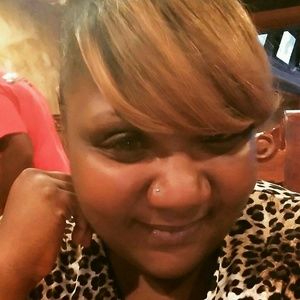 Meet your Posher, Tanya