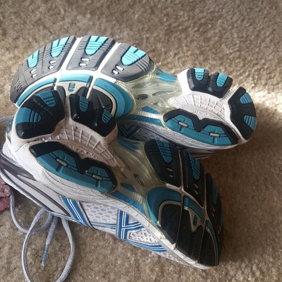 ASICS IGS - Picture 2 of 3