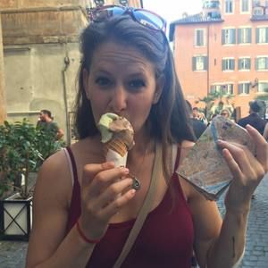 Meet your Posher, Nikki