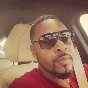 Meet your Posher, Adrian