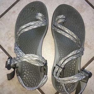 Women's CHACOS size 10