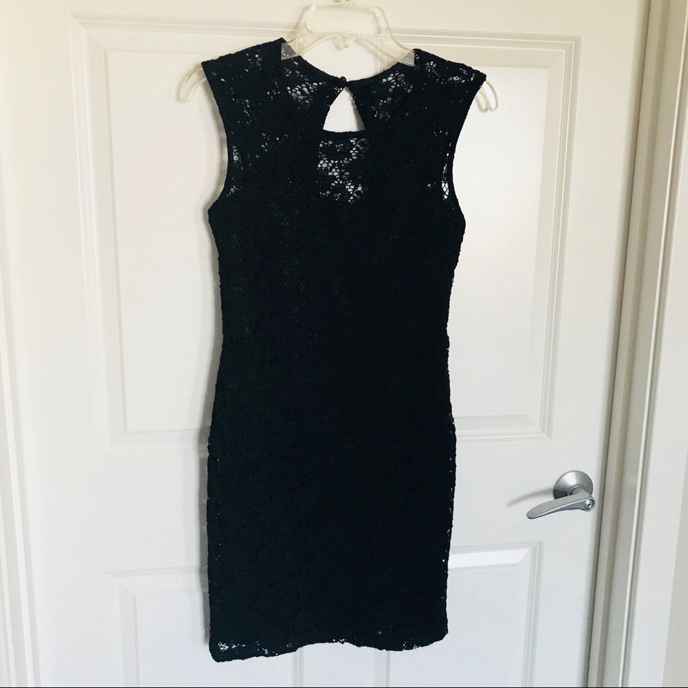 Black lace sheath dress - Large EUC