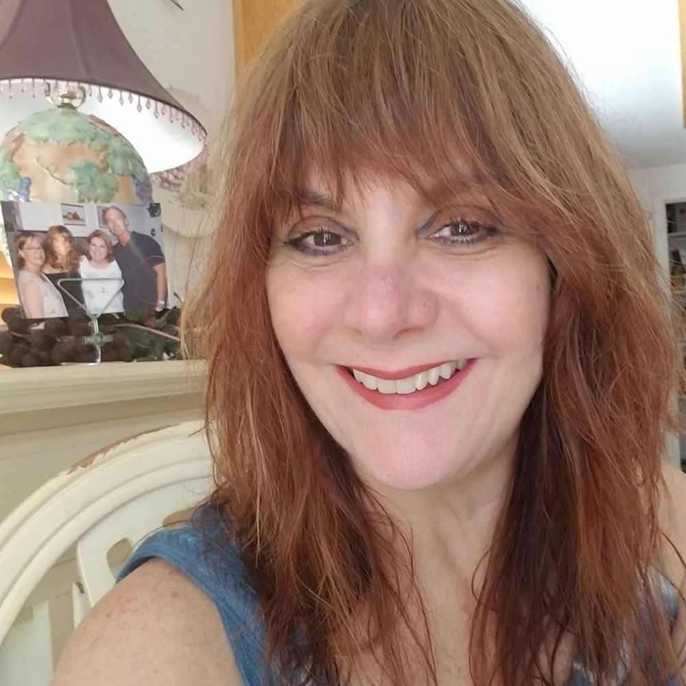 Meet your Posher, Renea