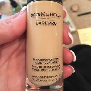 bare minerals foundation silk 14
