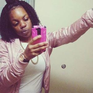 Meet your Posher, Leatrice