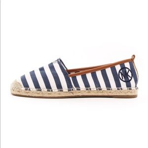😍Michael Kors Espadrilles Navy & White Striped!😍