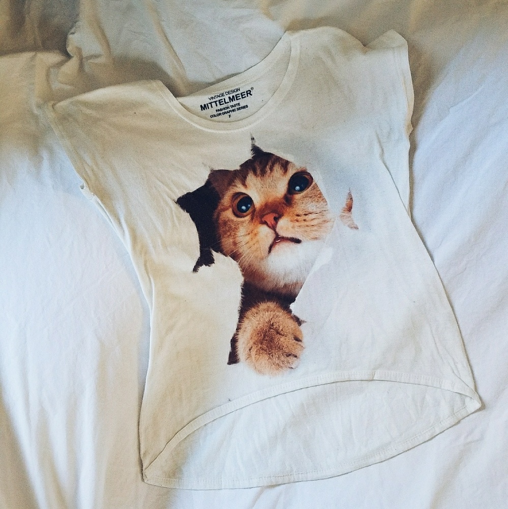 Vintage Design 😻 kitty shirt