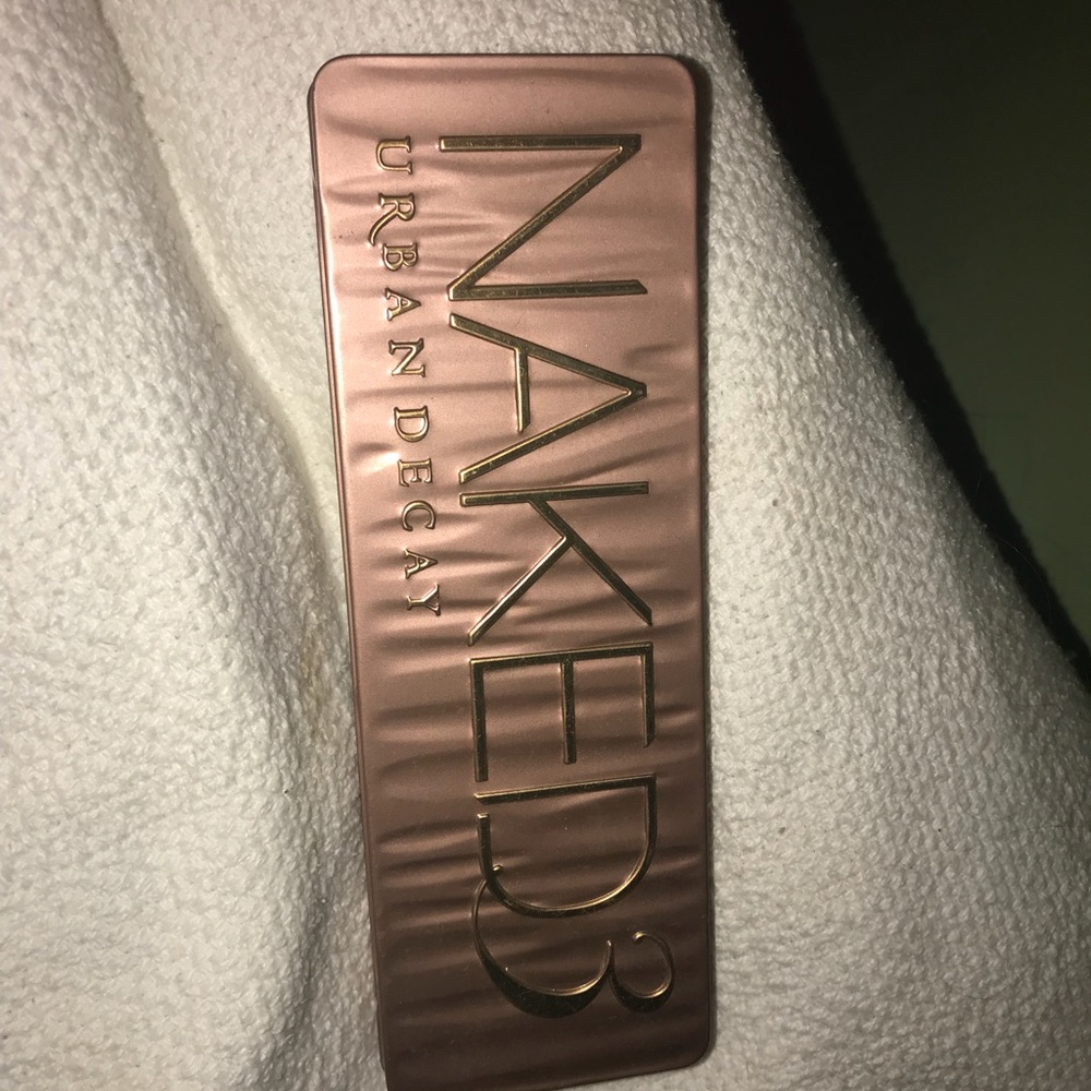 Naked 3 palette