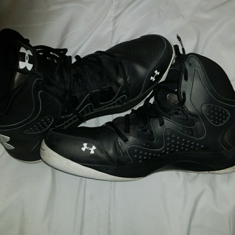 Men's shoes