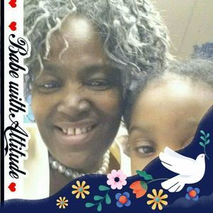 Meet your Posher, Carrie