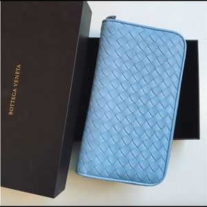 Bottega Veneta ZIP-Around Wallet