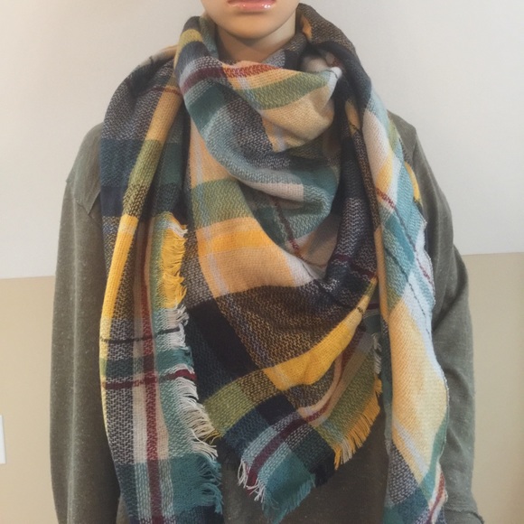 Plaid Blanket Scarf - Picture 3 of 8