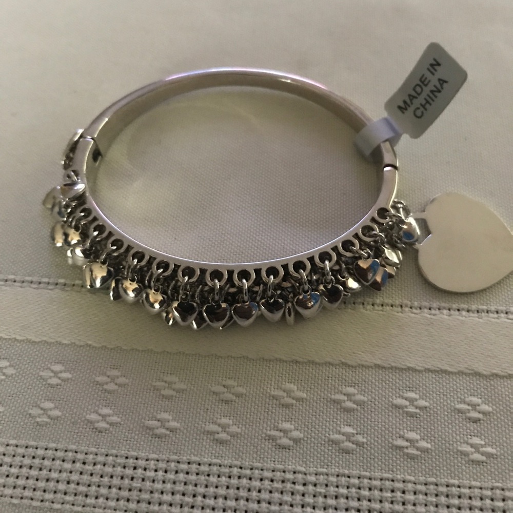 Things Remembered women's bracelet. NEW