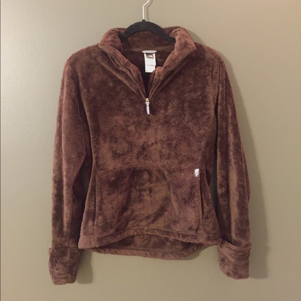 North face pullover