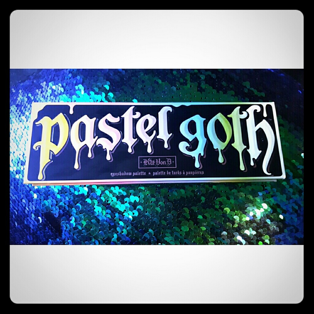 Kat Von D Pastel Goth Pallet **LIMITED EDITION**