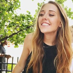 Meet your Posher, Gloria