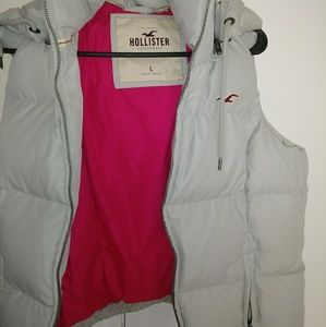 Hollister Bubble Vest w/detachable hood