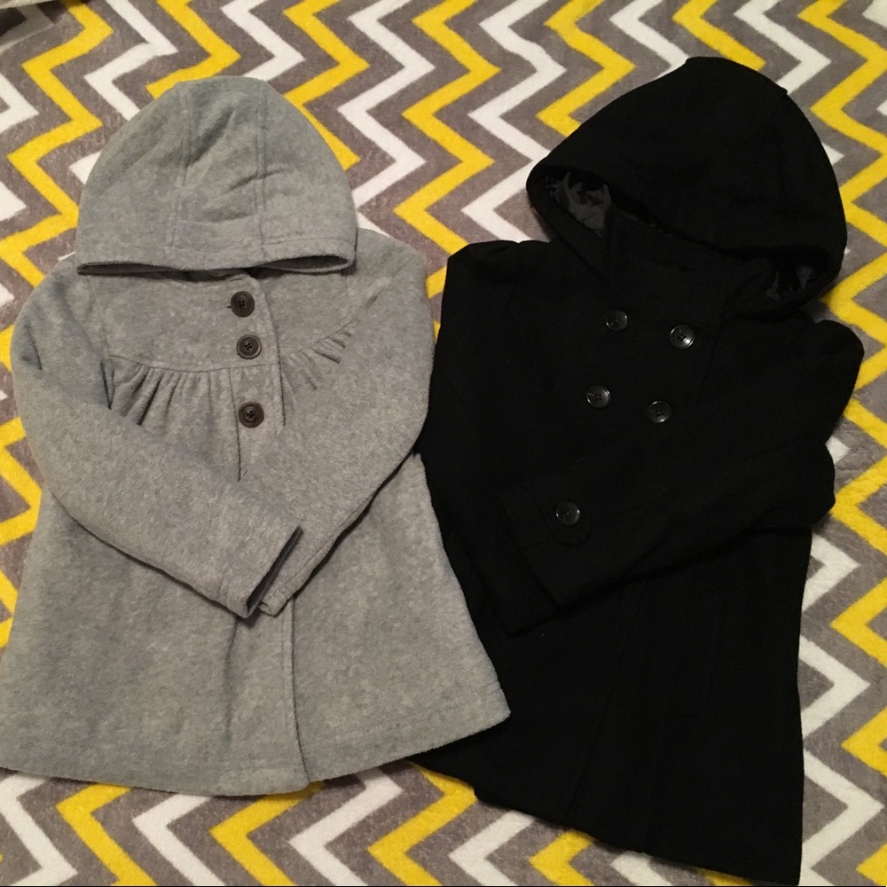 2 girls peacoats