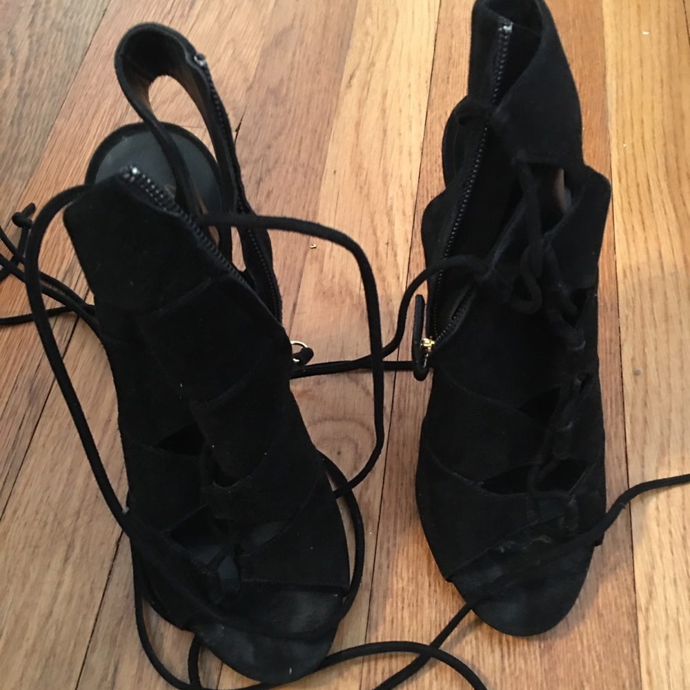 Giueseppe Zanottie Black tie up Heels