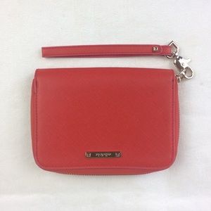 Stella and Dot Chelsea Tech Wallet Wristlet