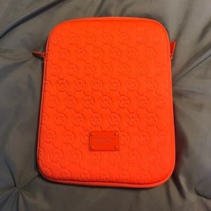 Michael Kors iPad case *New