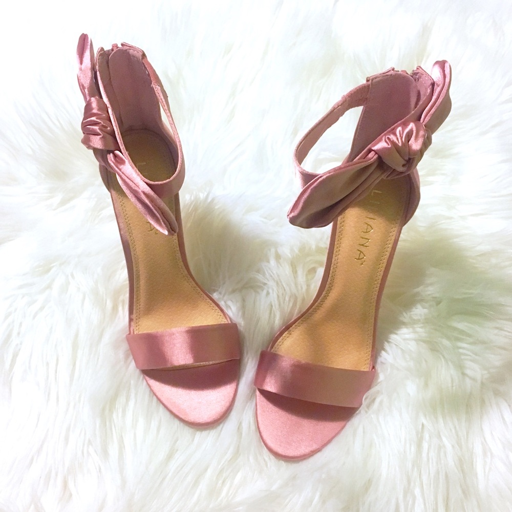 Dusty Pink Satin Bow Ankle Strap Heels 🎀 - Picture 3 of 5