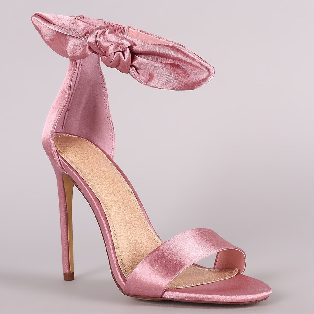 Dusty Pink Satin Bow Ankle Strap Heels 🎀 - Picture 5 of 5