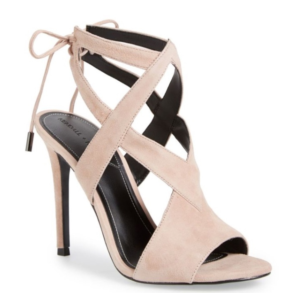 Kendall + Kylie NEVER WORN Natural Suede Heels