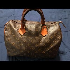 Louis Vuitton Speedy 30