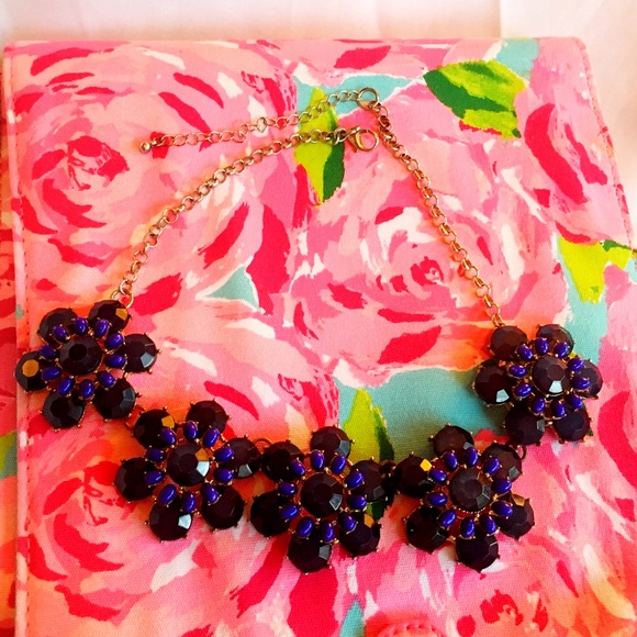 Blue Purple Flower Stone Chunky Statement Necklace - Picture 6 of 6