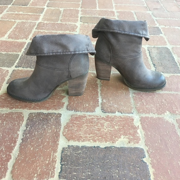 Sbicca Chord Booties - Picture 2 of 4