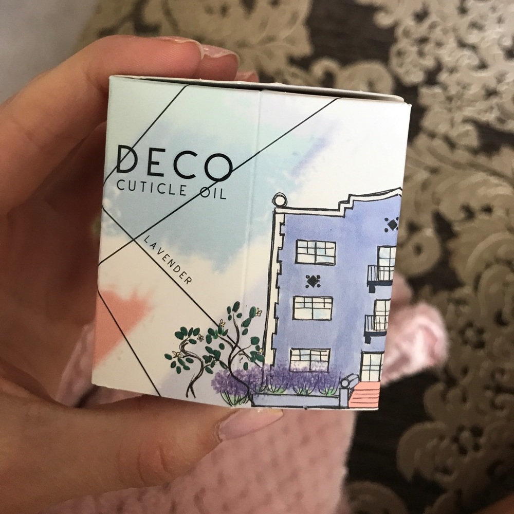 Lavender Deco MIAMI cuticle oil!