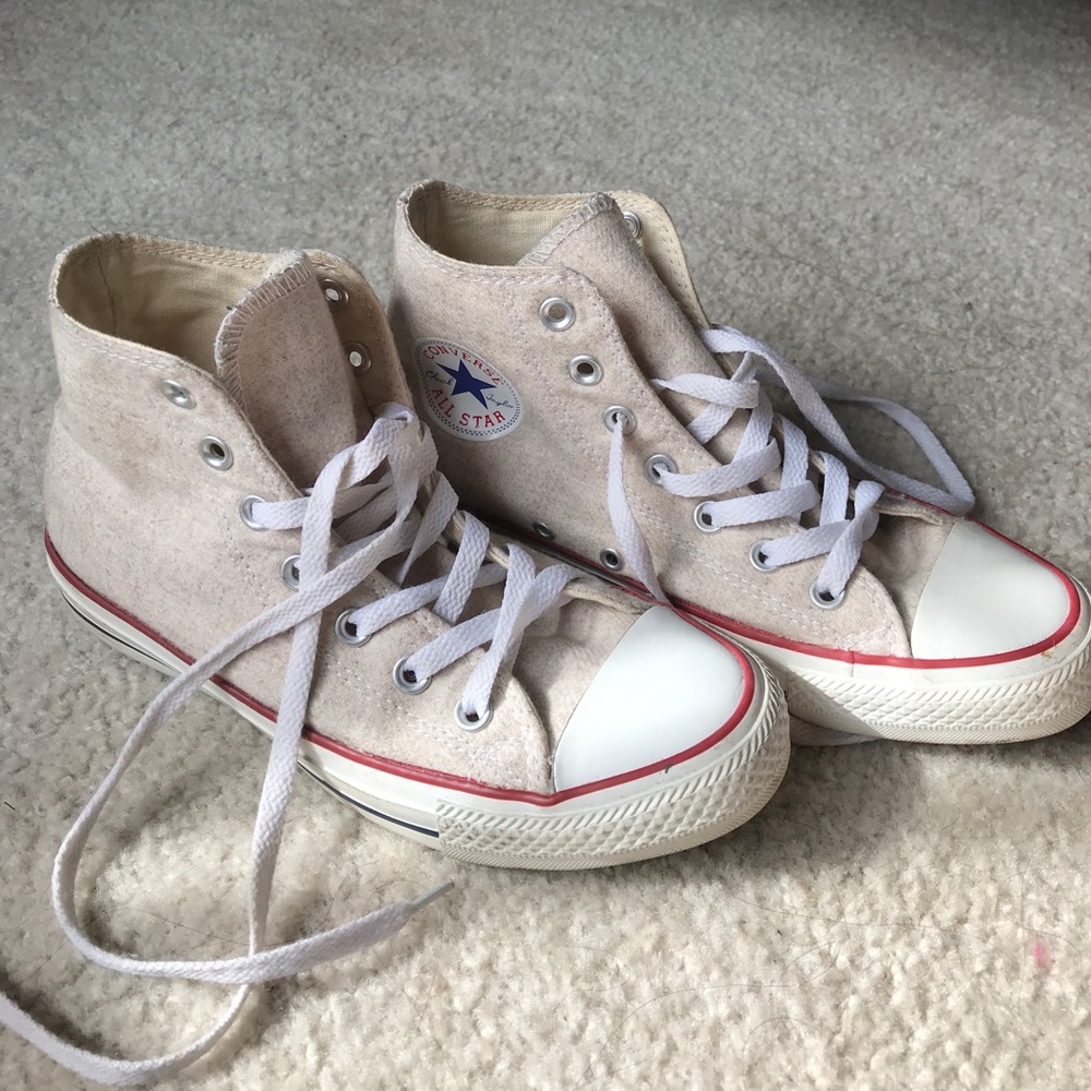 Converse size 7 (24cm)