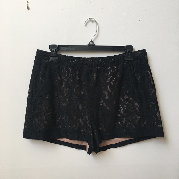 BCBG Black and Nude Lace Shorts - Picture 4 of 7