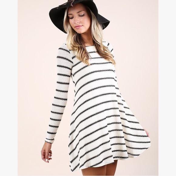 😱SOLD😱 Altar'd State Morning Shivers Dress - Picture 2 of 4