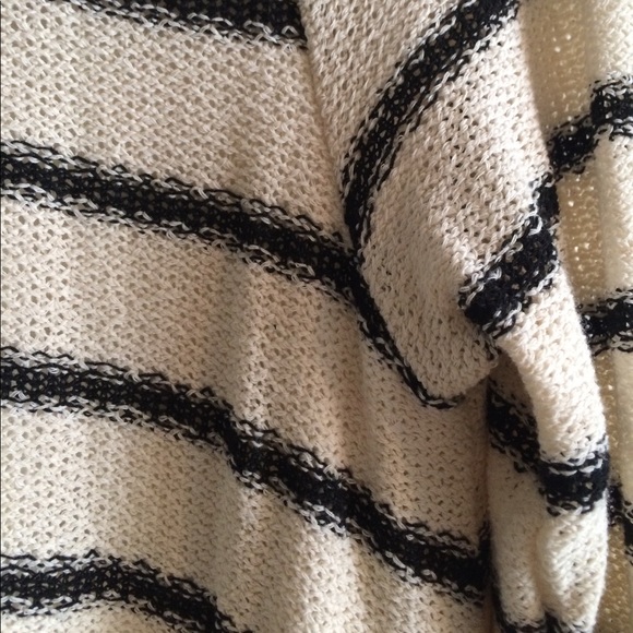 😱SOLD😱 Altar'd State Morning Shivers Dress - Picture 4 of 4