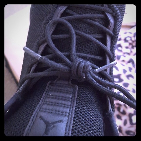 13 low - Picture 1 of 7